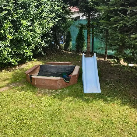 Pasecna بيت للعطل